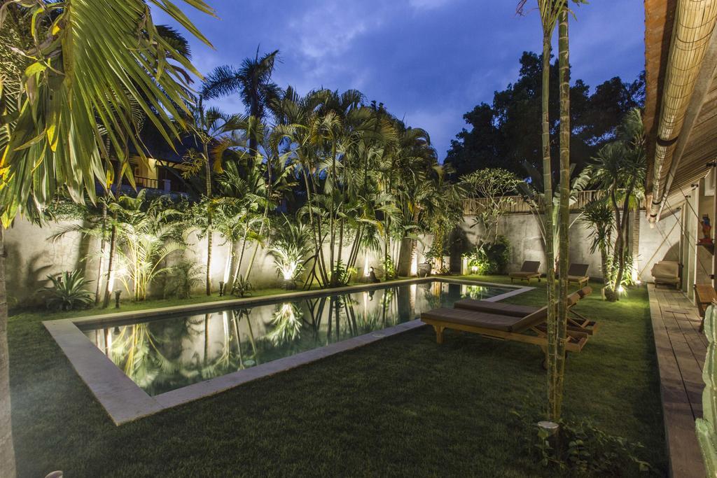 Villa Kundalini Seminyak Exterior foto